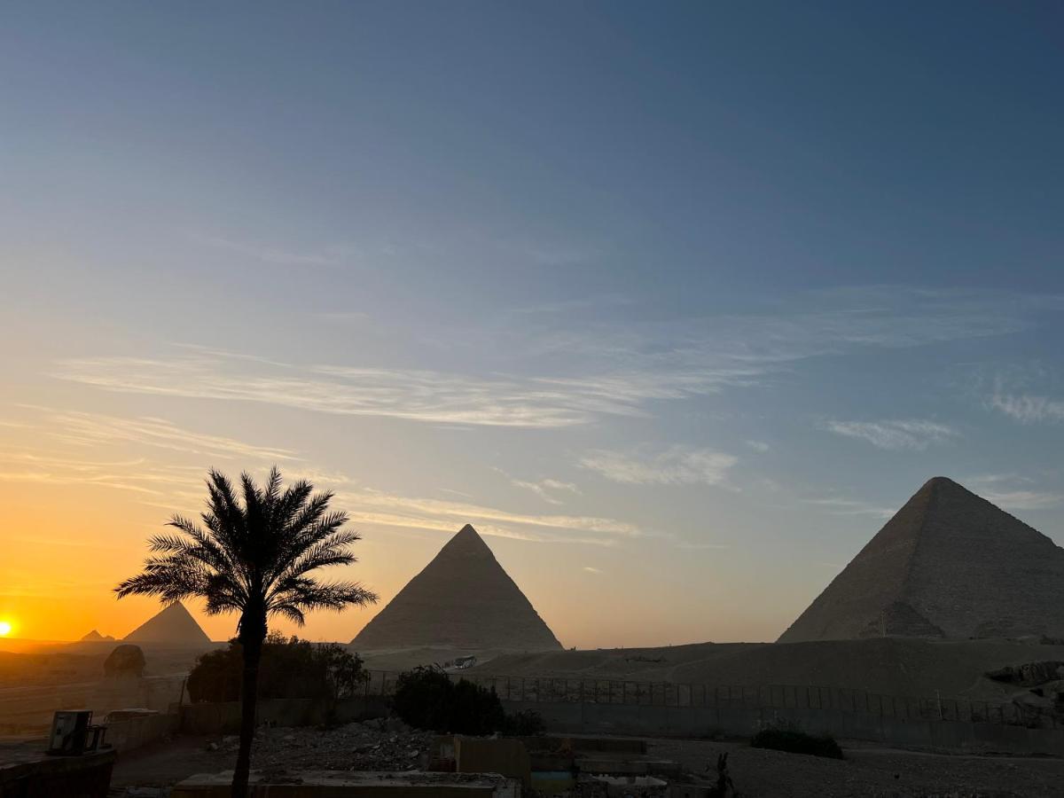 Blue Scarab Pyramids View Hotel Cairo Exterior foto