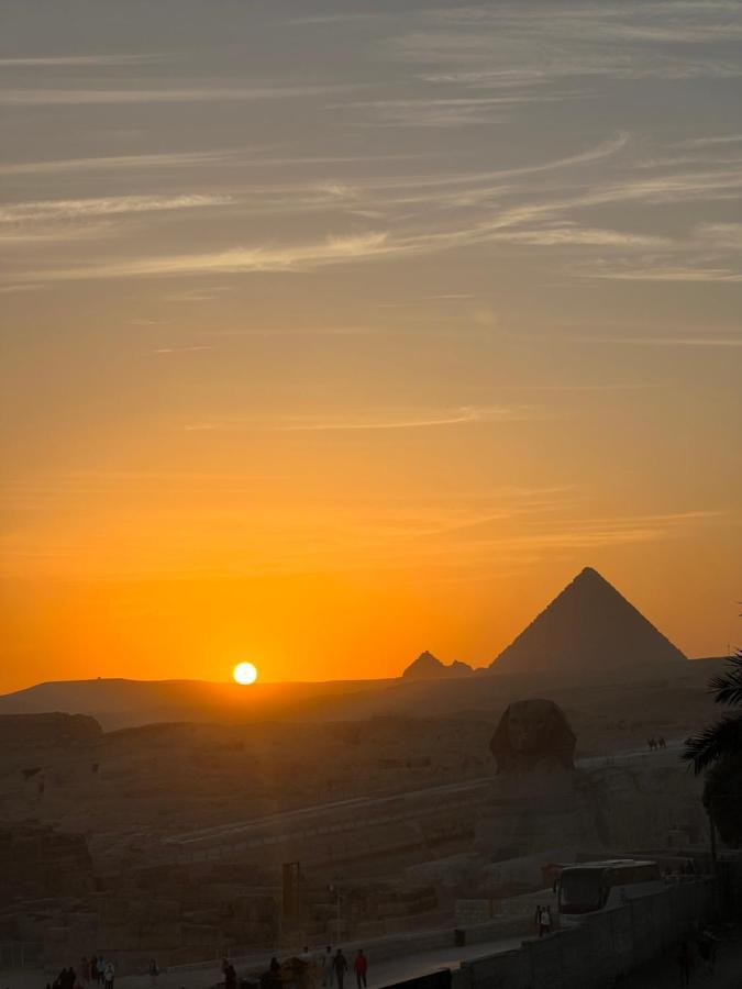 Blue Scarab Pyramids View Hotel Cairo Exterior foto